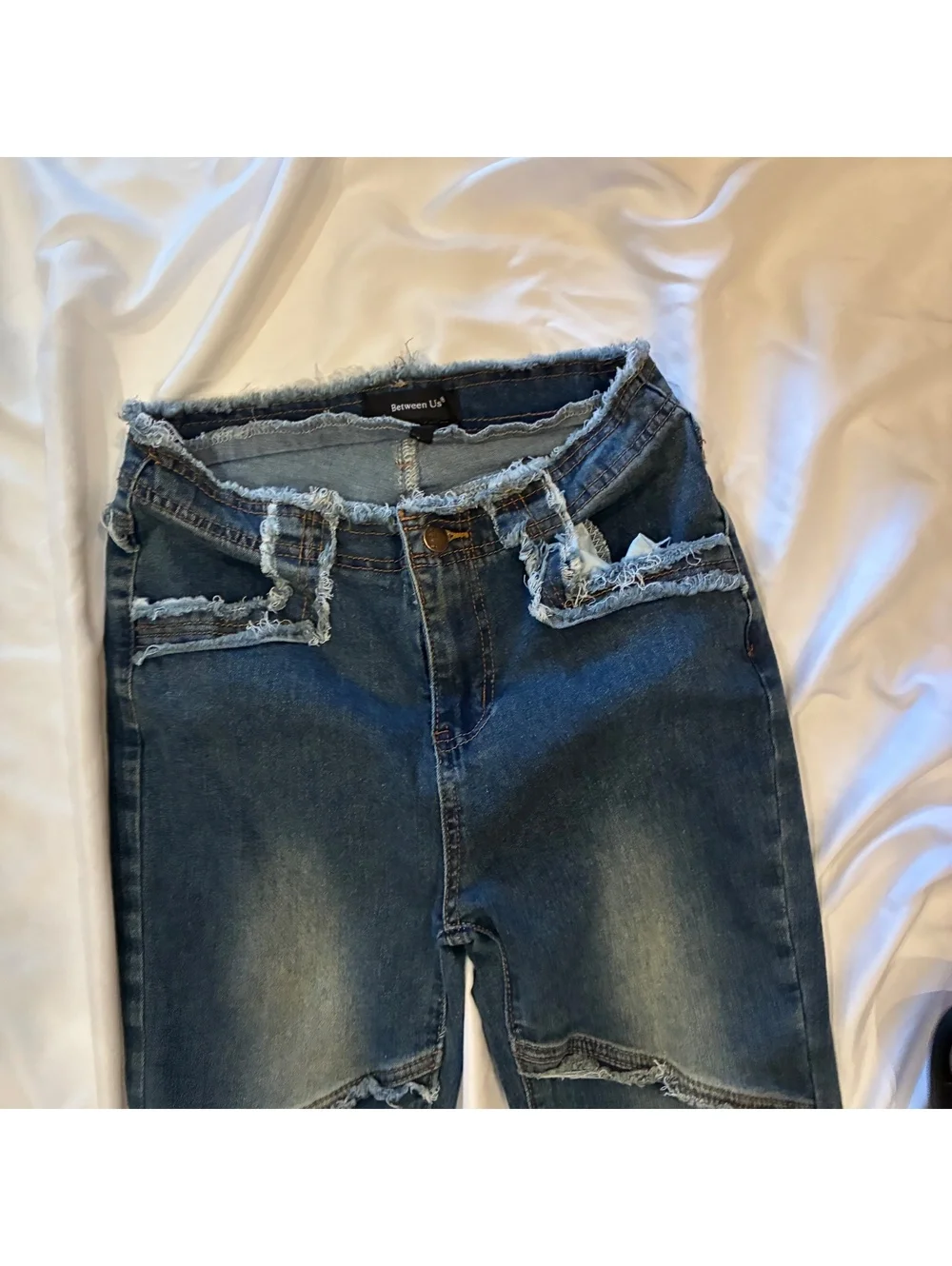 Between Us Womans Sz 7 Y2K Frayed Panel Flared Dark Wash Denim Jeans